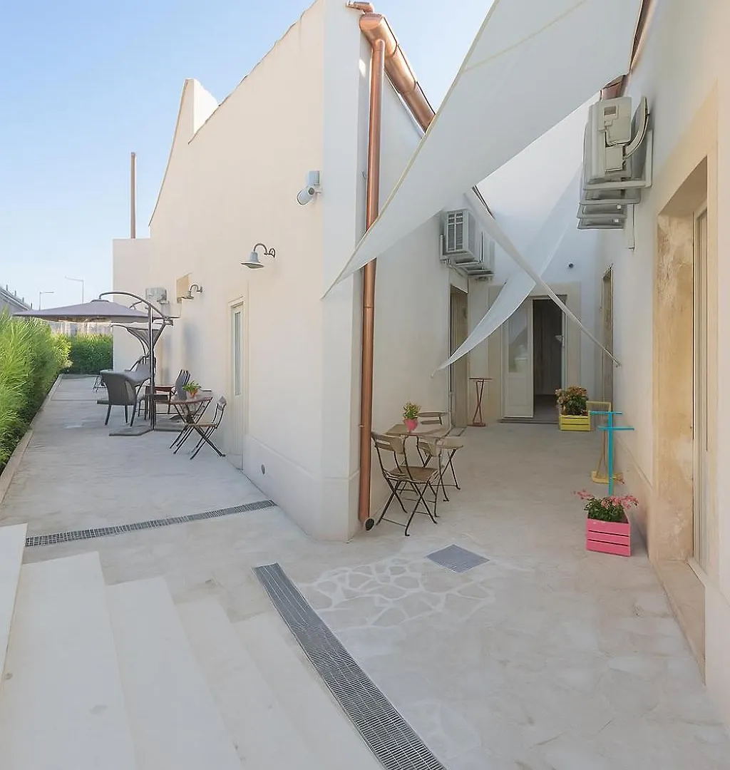 Re Bafe Guest House Syracuse Italy